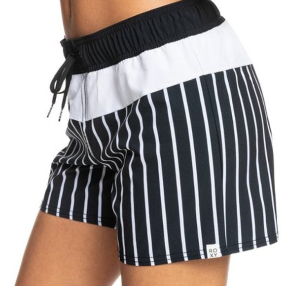 Roxy Sea 5" Boardshorts - Picture 1 of 7